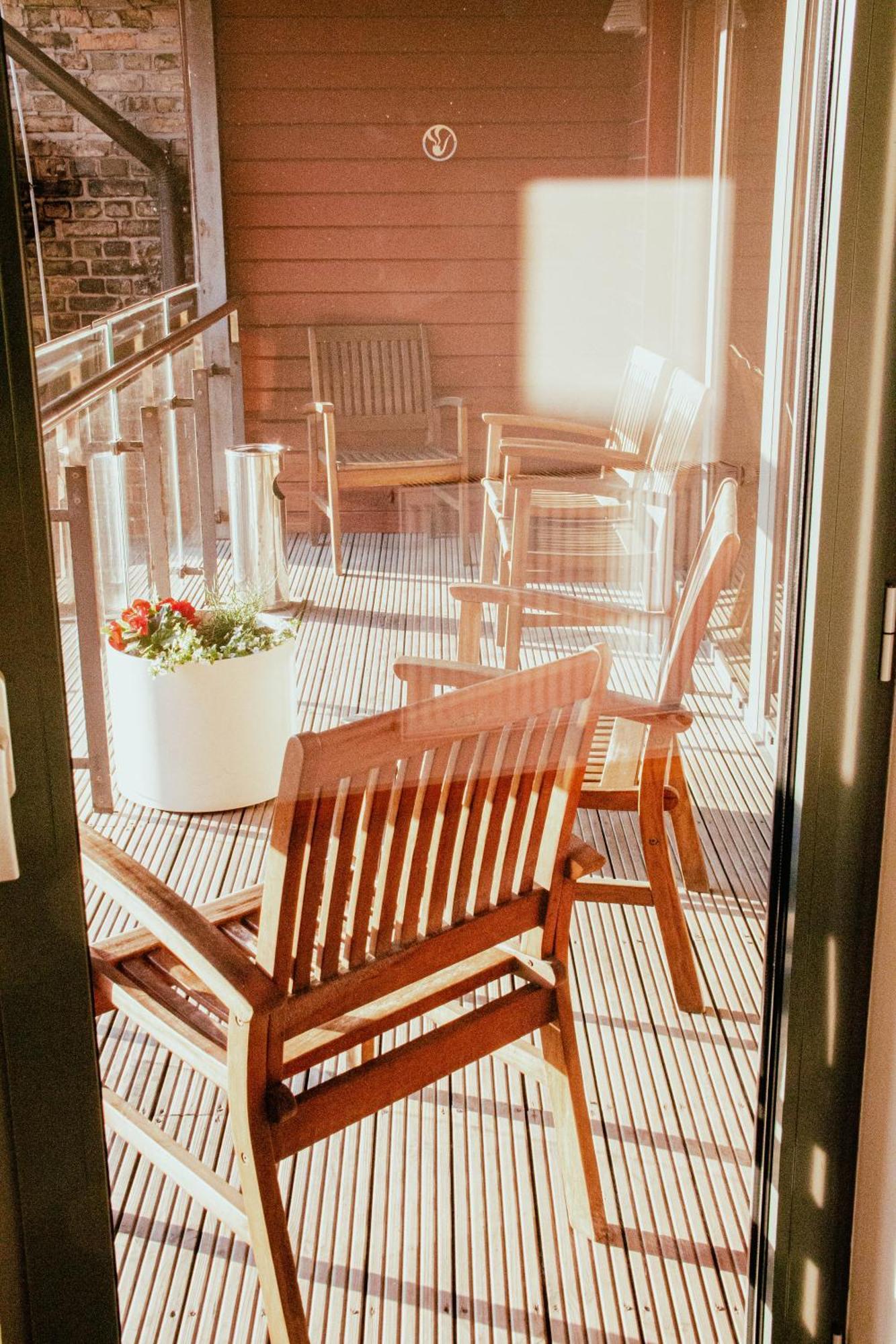 Hotel Kolumbs Liepaja Bagian luar foto