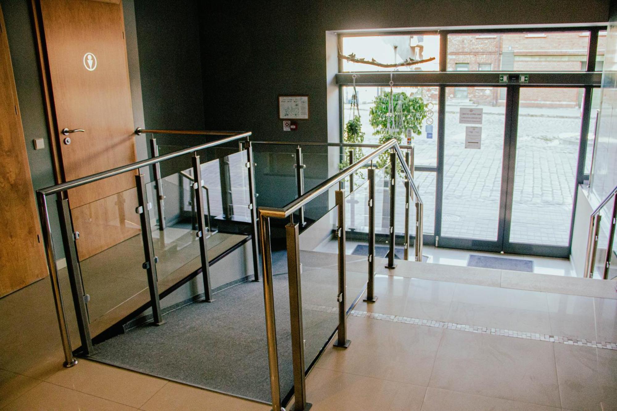 Hotel Kolumbs Liepaja Bagian luar foto